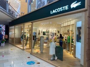 Lacoste01