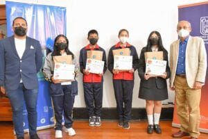 Premiacion alumnos de Huatacondo