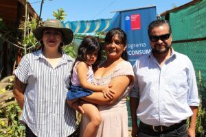 SEREMI MDSF y FOSIS Tarapacá visitan familias pertenecientes al Programa Seguridad Alimentaria en Pica