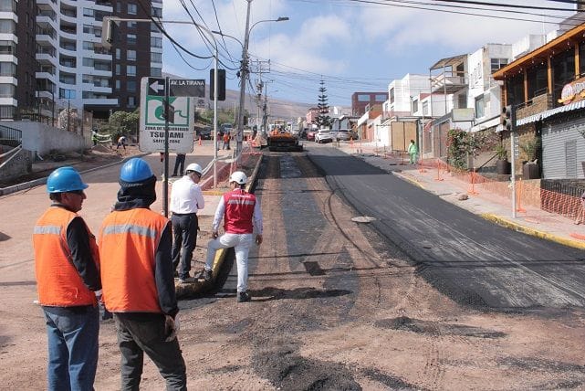 Aguas del Altiplano repone pavimento de calzada sur en av. Proyectada y atravieso de av. La Tirana 1 Pavi8