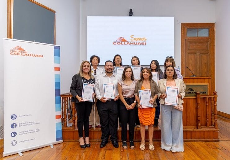 24 jóvenes de Alto Hospicio y Pica cursarán estudios universitarios con apoyo de “Beca Embajadores Collahuasi” 4 Liceo de Pica