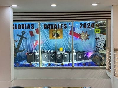 En marco del mes del mar | Armada y Mall ZOFRI premiaron a las mejores vitrinas 2 2do lugar