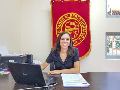 Libro destaca dos establecimientos técnico-profesionales de la región por su vínculo con el sector productivo y social 1 Soledad Ortuzar