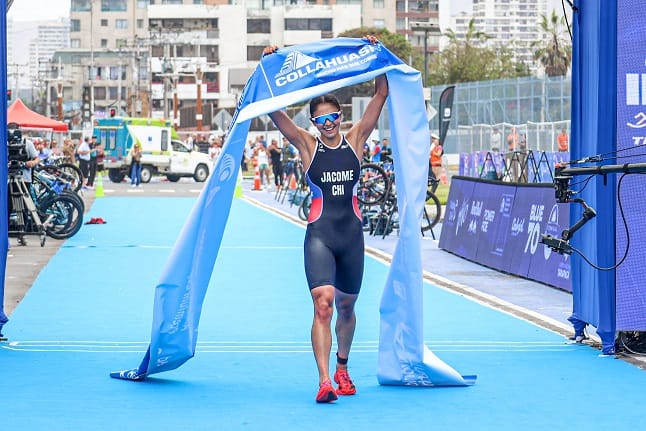 Finaliza la “Copa Premium de Triatlón 2025” consolidando a Iquique como epicentro del deporte continental 1 Dominga Jacome