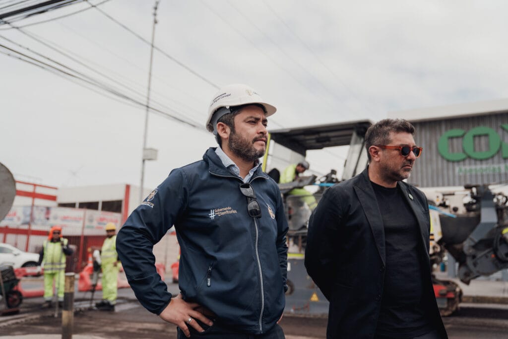 Con $2.000 millones arrancan mejoras en calles del centro de Iquique Glorioso 1 Calle 2