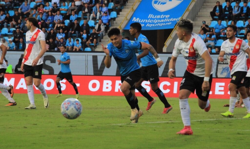 Deportes Iquique y Curicó Unido igualan 1-1 en el Tierra de Campeones 3 WhatsApp Image 2026 05 23 at 7.37.53 PM