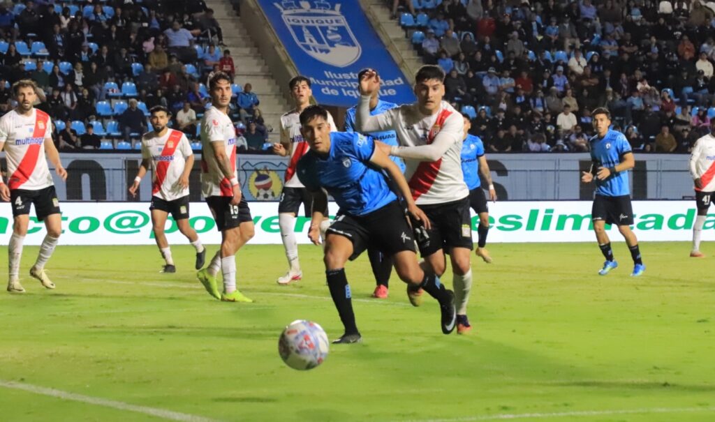 Deportes Iquique y Curicó Unido igualan 1-1 en el Tierra de Campeones 2 WhatsApp Image 2026 05 23 at 7.38.14 PM