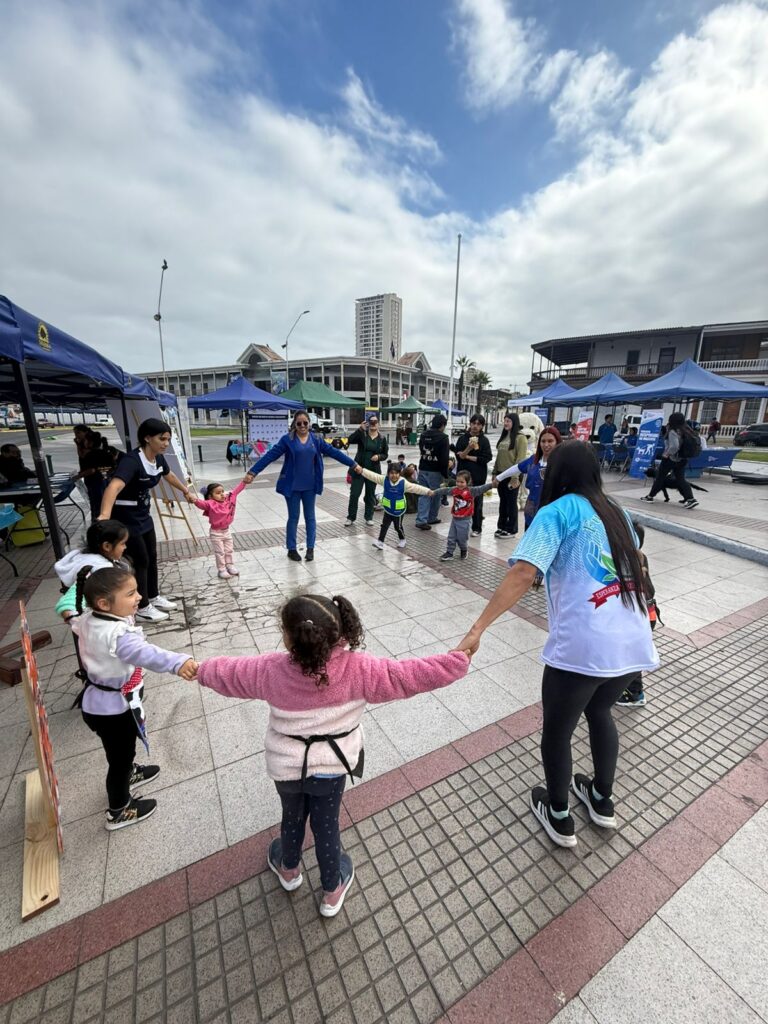 Iquique se toma el Día del Bienestar Animal con feria que repletó la 21 de Mayo 1 feria 4
