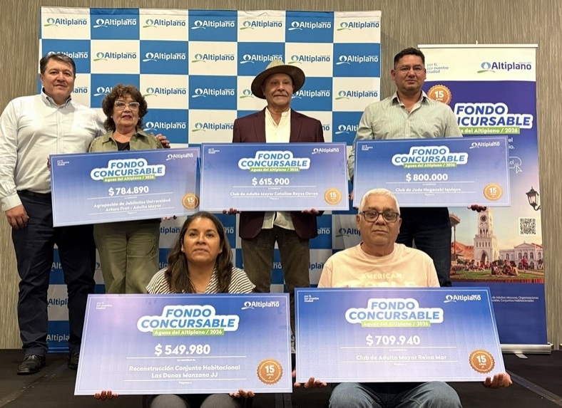 Aguas del Altiplano realizó entrega simbólica de Fondos Concursables 2026 a 48 organizaciones sociales de Iquique y Alto Hospicio 5 33